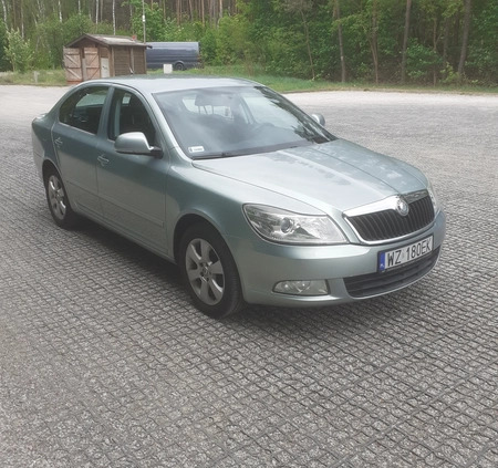 Skoda Octavia cena 19950 przebieg: 225700, rok produkcji 2010 z Pilzno małe 56